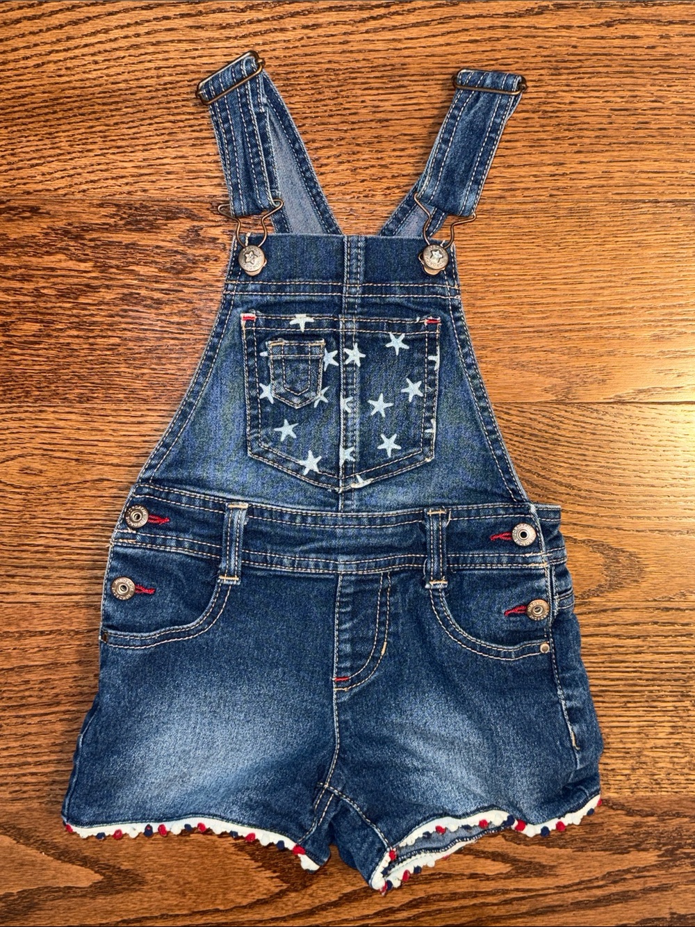 Size 4/5 girls patriotic denim shortalls.